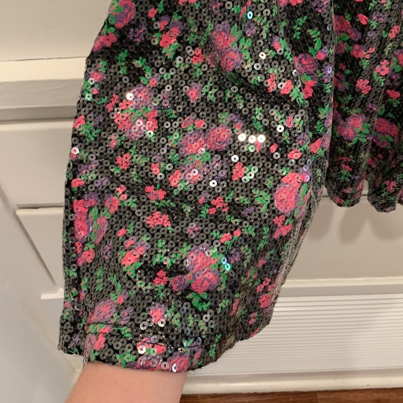 F21 unique sequin top - Picture 2 of 3